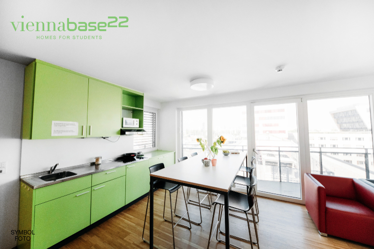 Base22_133-NEU_final.jpg