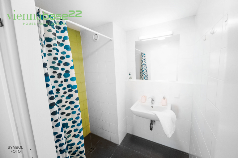 Base22_156-NEU_final.jpg