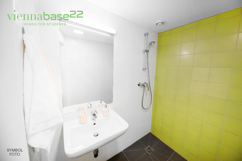 Base22_176-NEU_final.jpg